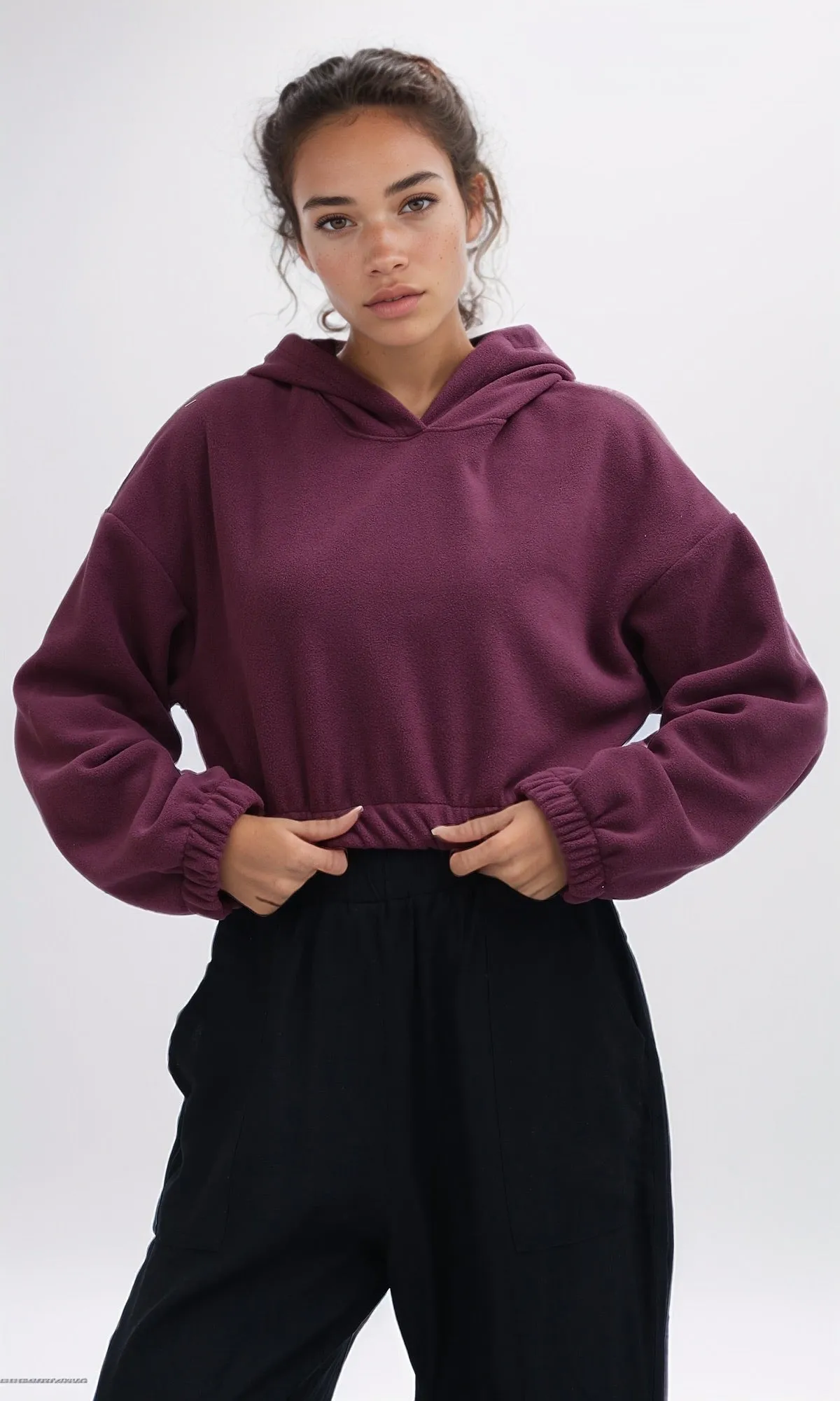O200382 - Winter Cropped Hooded With Long Sleeves - Purple