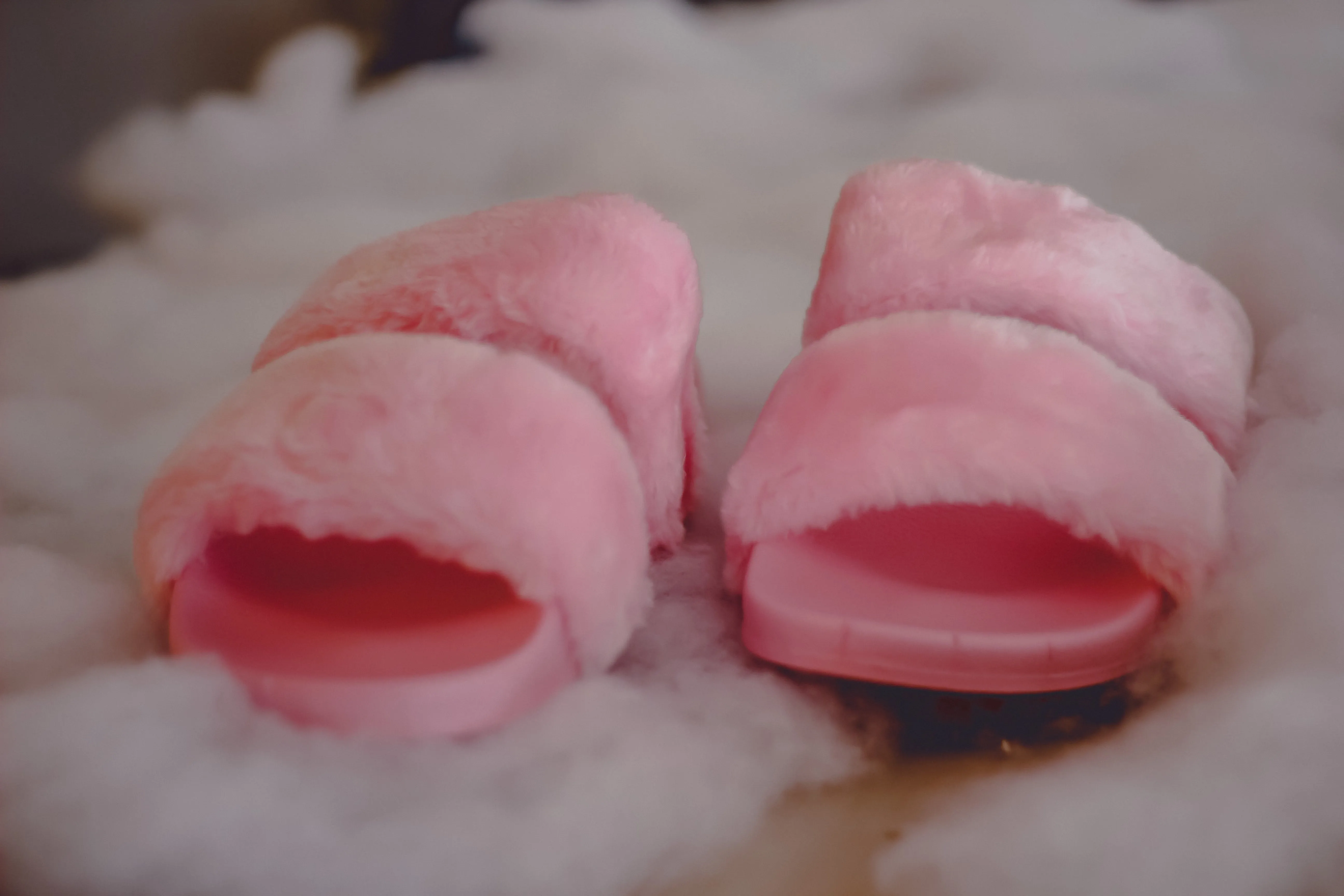 Open Toe Faux Fur Slide on Sandal in Blush