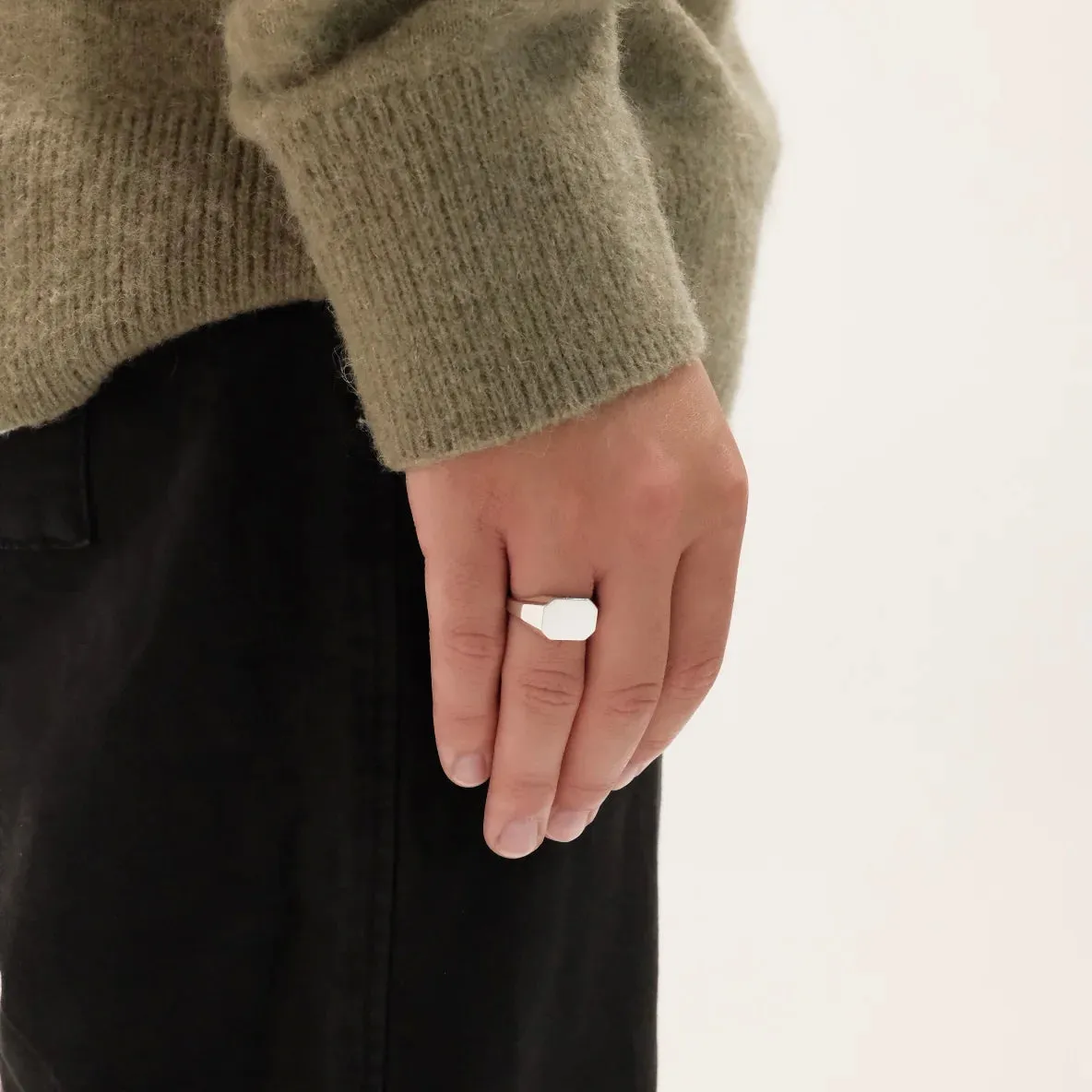 Plain Signet