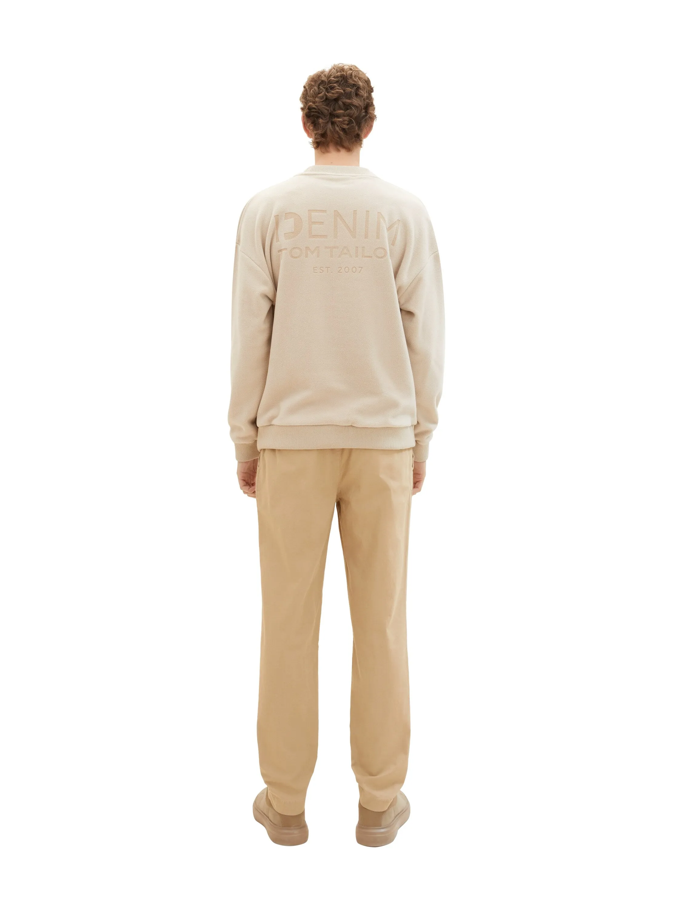 REGULAR TAPERED CHINO