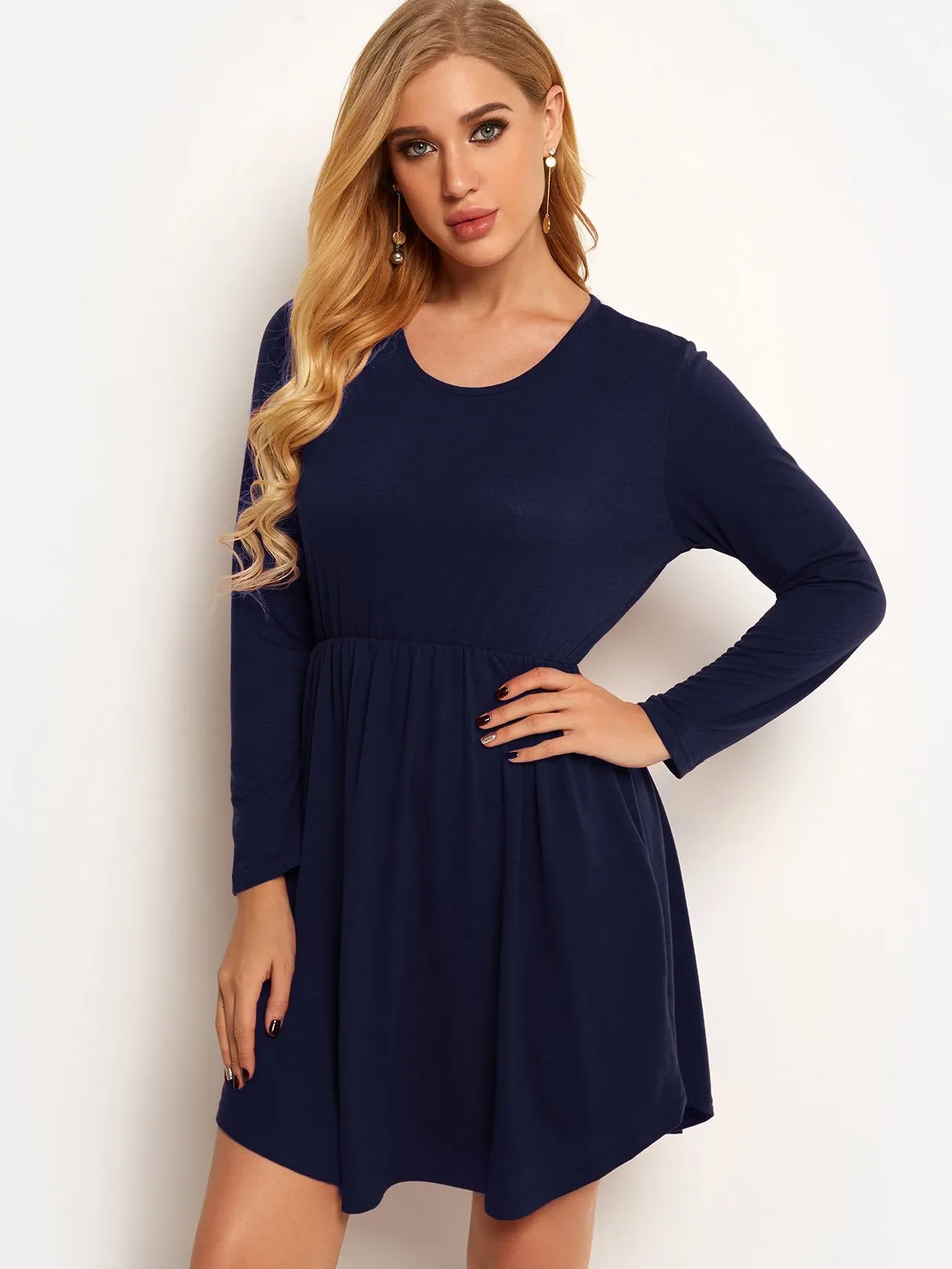Wholesale Crew Neck Long Sleeve Plain Side Pockets Pleated Curved Hem High-Waisted Casual Dress