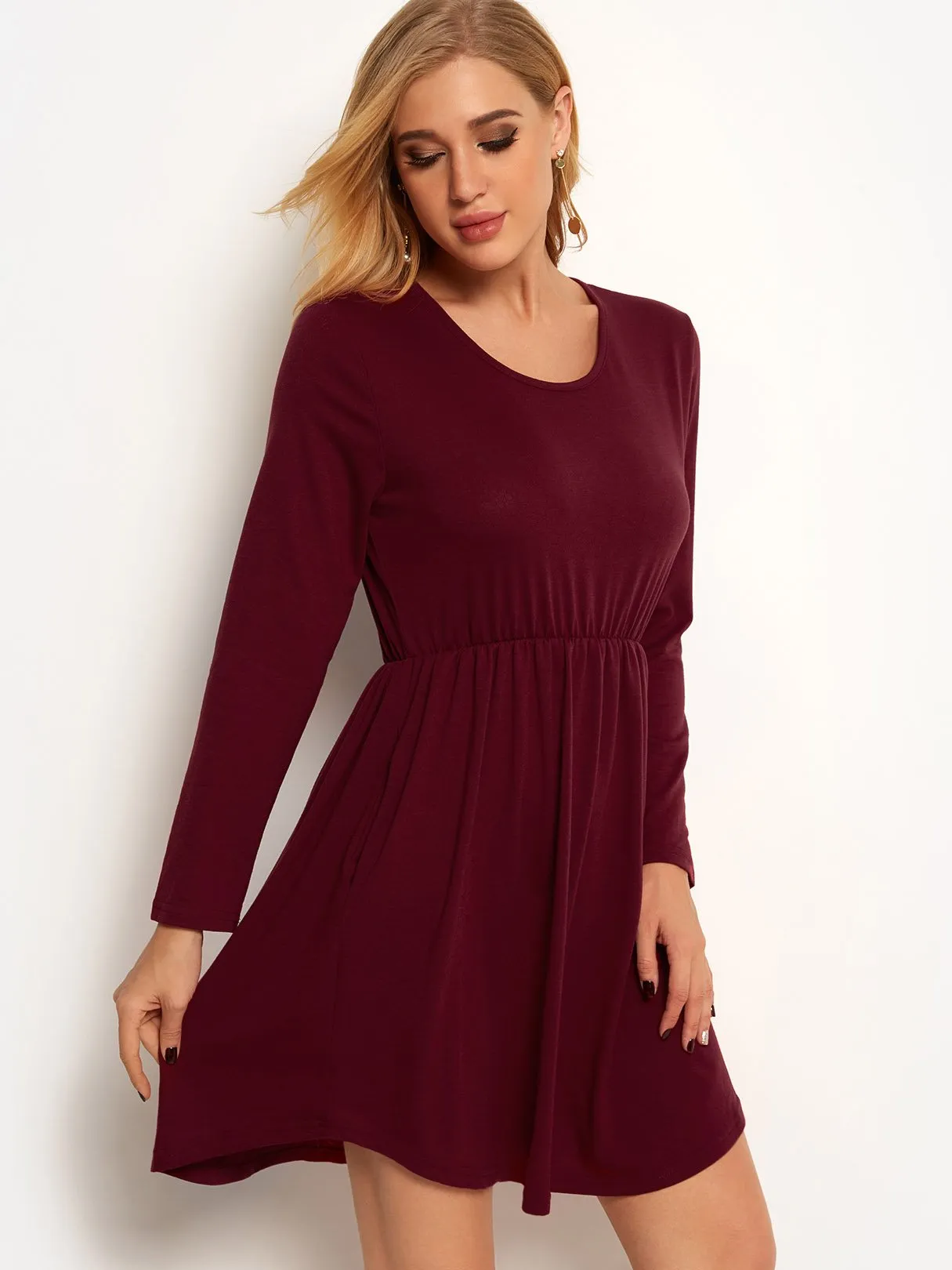 Wholesale Crew Neck Long Sleeve Plain Side Pockets Pleated Curved Hem High-Waisted Casual Dress
