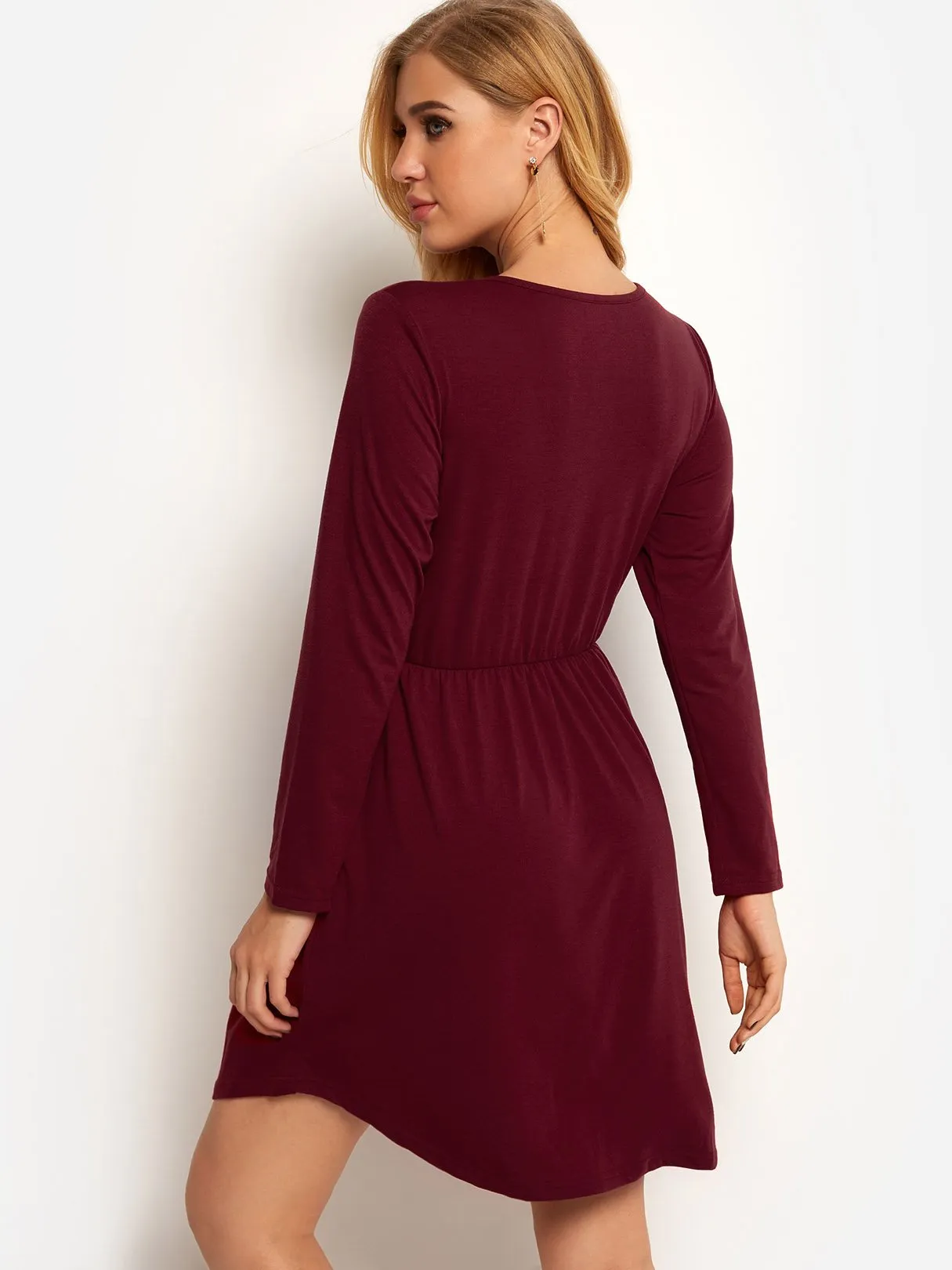 Wholesale Crew Neck Long Sleeve Plain Side Pockets Pleated Curved Hem High-Waisted Casual Dress