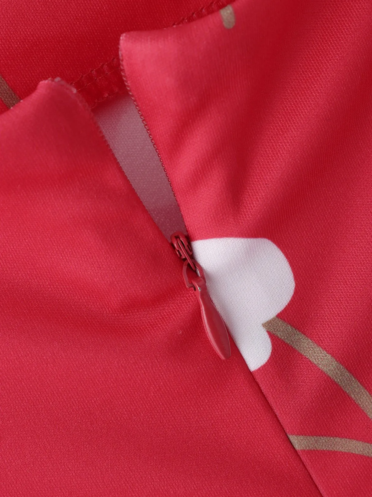 Wholesale Red Scoop Neck Sleeveless Floral Print Zip Back Spaghetti Strap Flounced Hem Casual Dresses