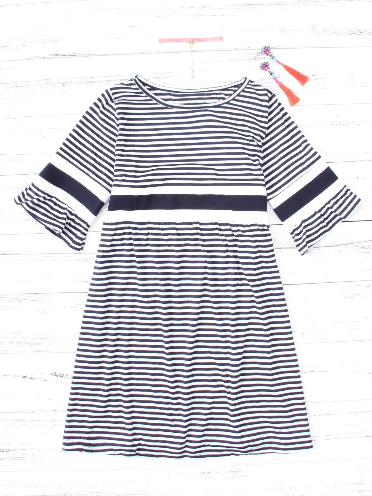 Wholesale Round Neck Half Sleeve Stripe Zip Back Casual Dresses