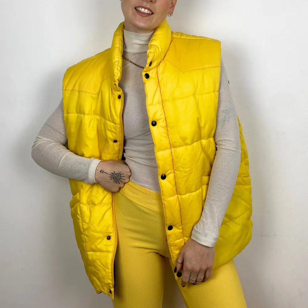 Yellow Puffer Bodywarmer - LARGE